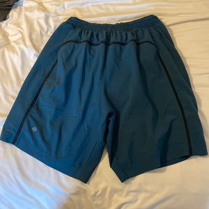 Lululemon Dark Teal Blue Athletic Shorts Lined size Large